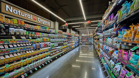 Giant Riverwalk 'Natural & Organic' Aisle